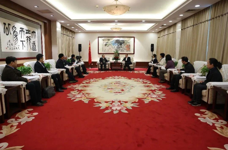 全國人大常委會副委員長、民革中央主席鄭建邦會見臺灣奇美集團董事長許春華