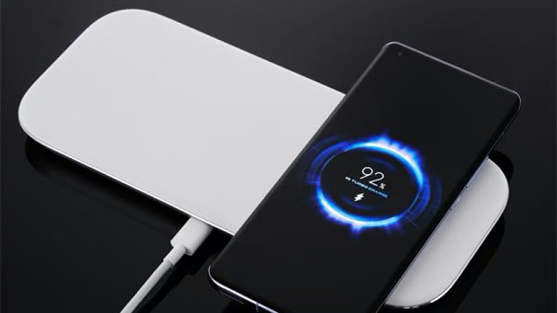 探究：無線充電器為何青睞阻燃PC合金材料？